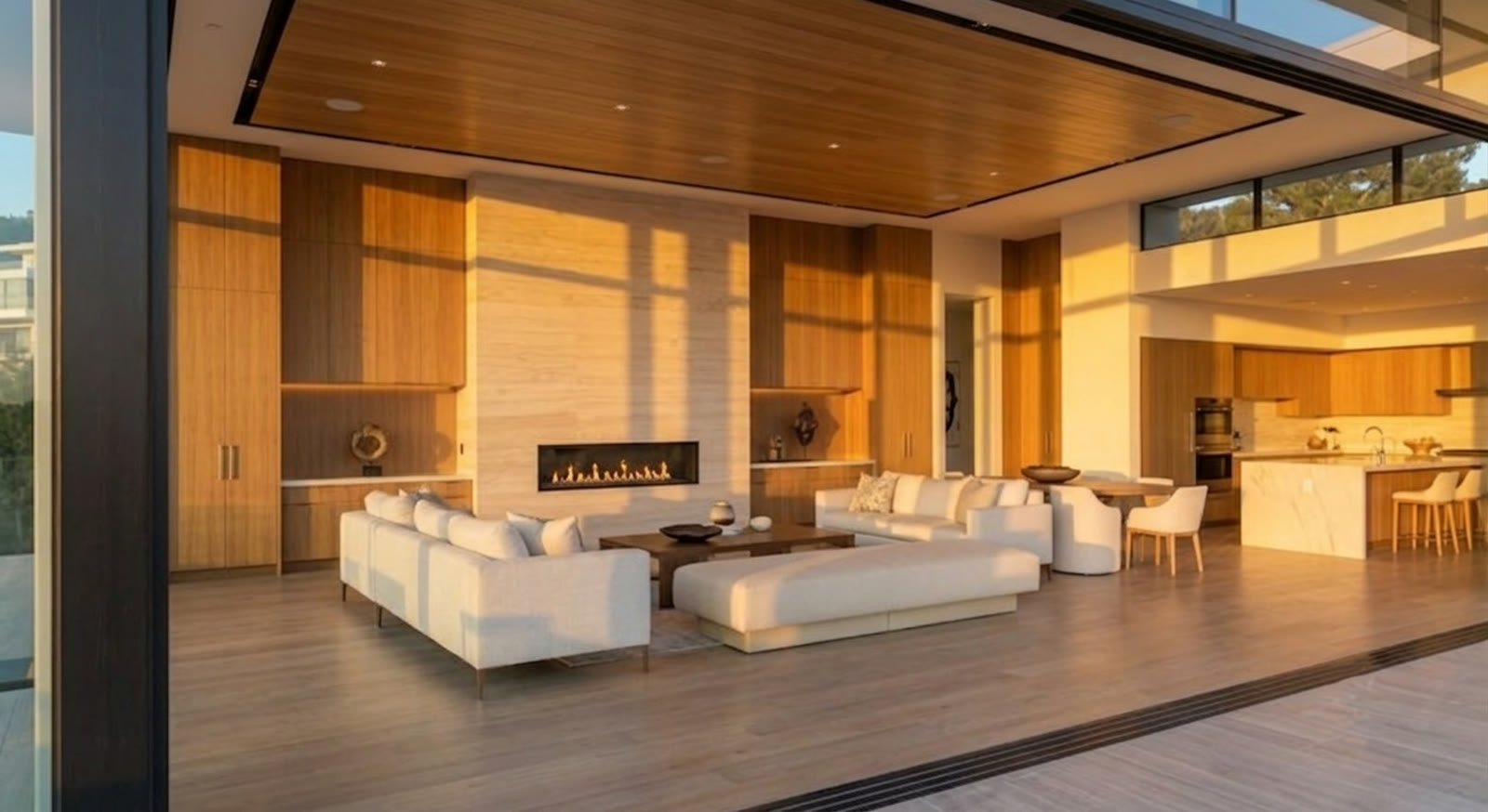 Outdoor & Pool